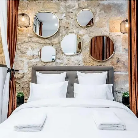 Apartment Keyz - Spacious 2 Bedrooms In Le Marais Paris