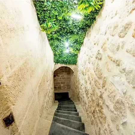 Keyz - Spacious 2 Bedrooms In Le Marais * Paris