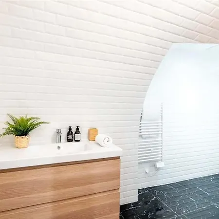 Keyz - Spacious 2 Bedrooms In Le Marais * Paris